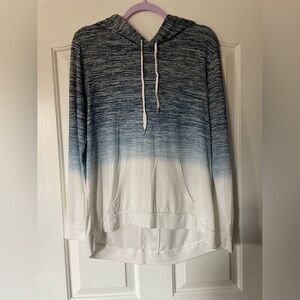 Market & Spruce ombré hooded top (size L, gently used)